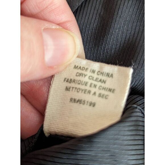 Elizabeth and James Women's Double Breast Buttons Pleated Sleeves Blouse Size 6 - Picture 13 of 14